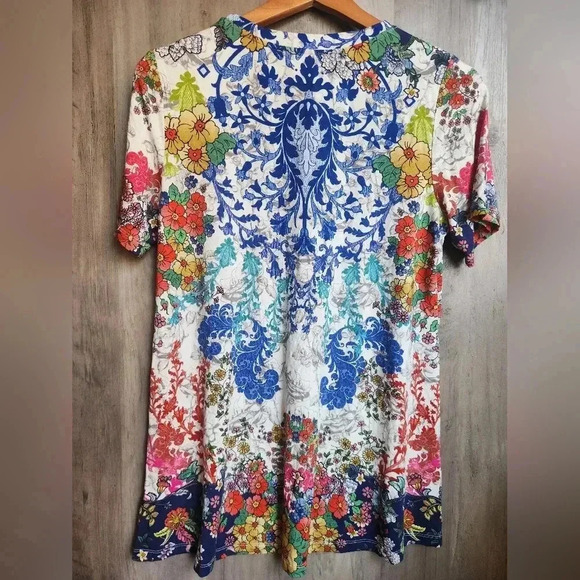 Johnny Was NWT Shellinay Favorite Short Crew Swing Shirt Tee Colorful Floral SM - Picture 9 of 11